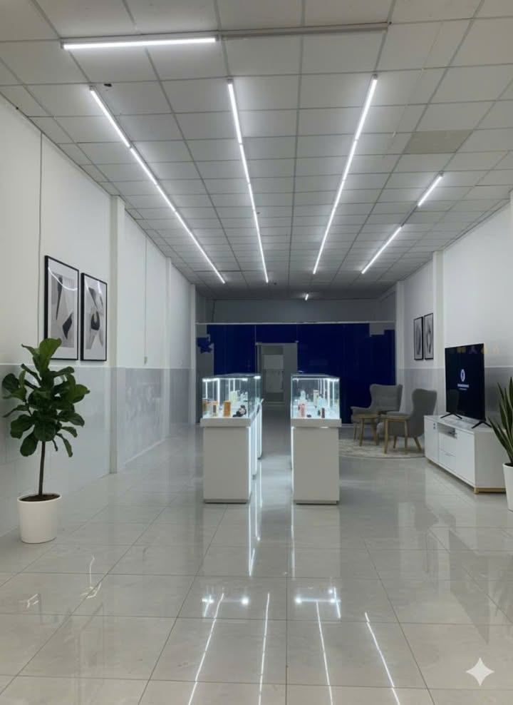 Mặt bằng kinh doanh cho thuê tại đường Bắc Hải, quận 10 - Diện tích 150m², giá thỏa thuận!