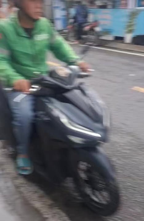 Nhà Mặt Tiền Đường Nguyễn Ảnh Thủ, Quận 12 - Diện tích 350m², Giá 35 triệu/tháng - Cơ hội thuê lâu dài!