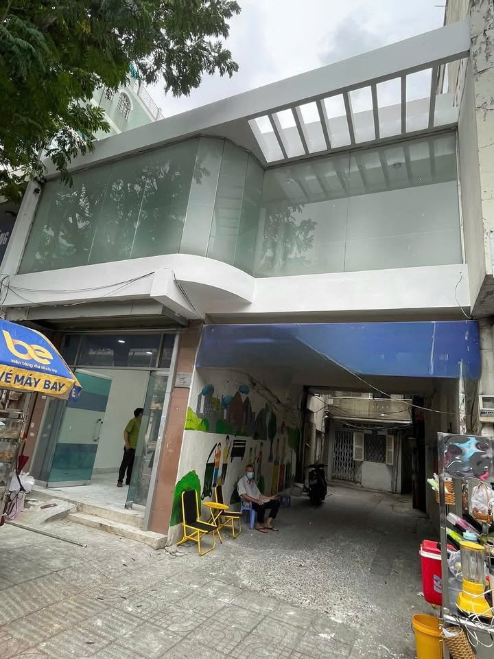 Cho thuê FrontHouse 156m² Điện Biên Phủ Quận 3 - Vị trí đắc địa, kinh doanh thuận lợi!