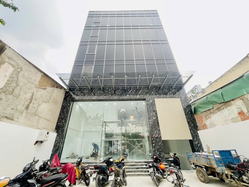Tòa nhà cho thuê Lũy Bán Bích, Tân Phú, 1500m² - Địa điểm lý tưởng cho ngân hàng và văn phòng!