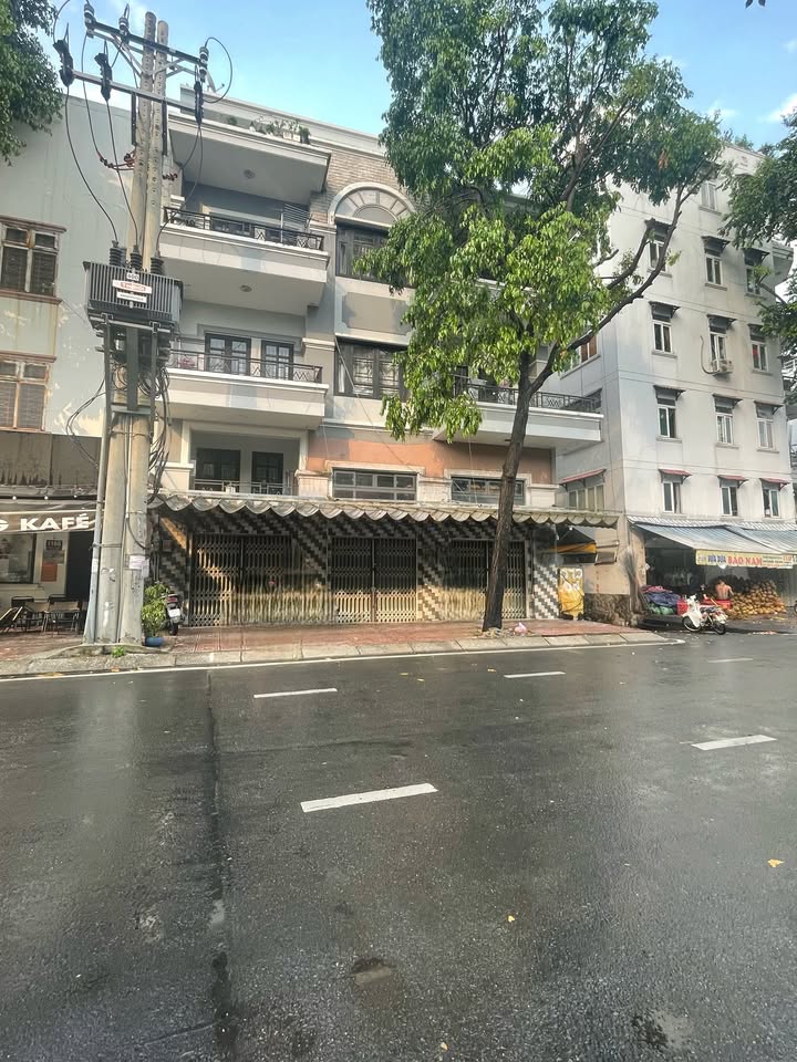 Mặt bằng cho thuê Trường Sa, Phú Nhuận 96m² - Mặt tiền rộng, dễ nhận diện thương hiệu!