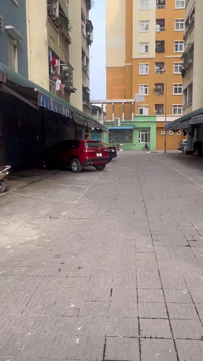 Chung cư Phú Sơn tầng 1, phường Phú Sơn, giá 3.7 triệu - Kinh doanh thuận lợi!