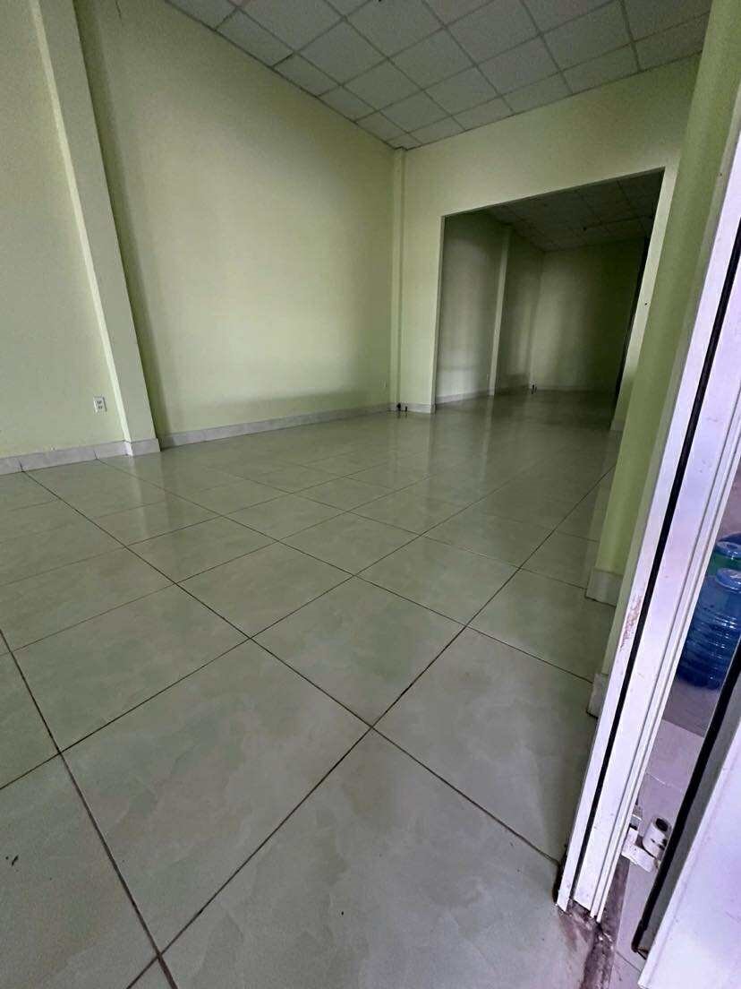 Cho thuê kho 1.800 m² mặt tiền Quốc lộ 61C, Phong Điền - Giá chỉ 50 triệu/tháng!