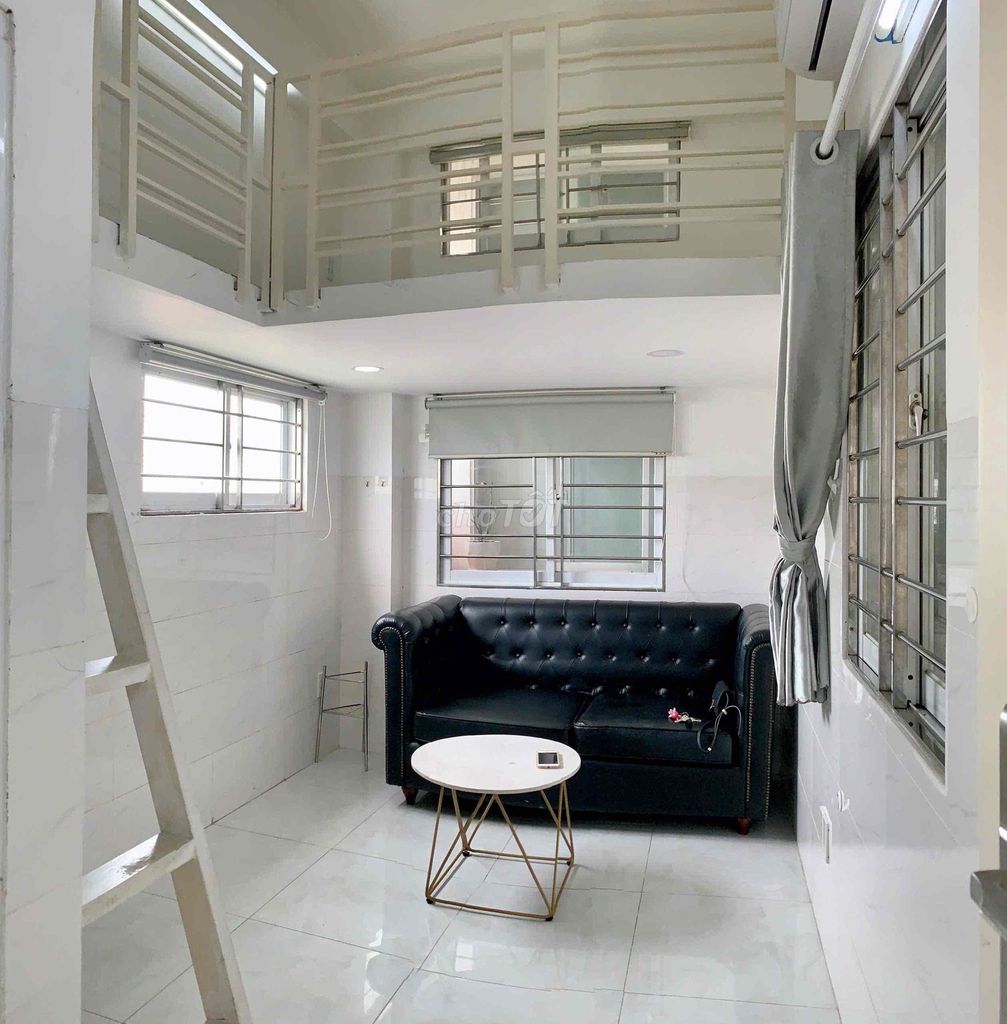 Cho thuê phòng duplex tại Đường Nguyễn Thị Xiếu Q7 - Giá chỉ 4.2 triệu - Tiện nghi đầy đủ!