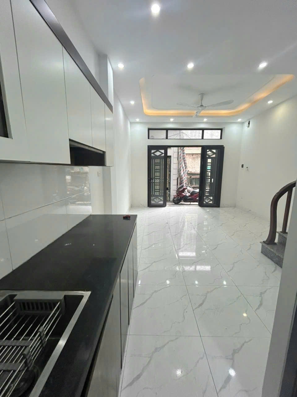 Nhà 5 tầng tại Mậu Lương, 31m² giá 5.89 tỷ - Sẵn sàng vào ở ngay!