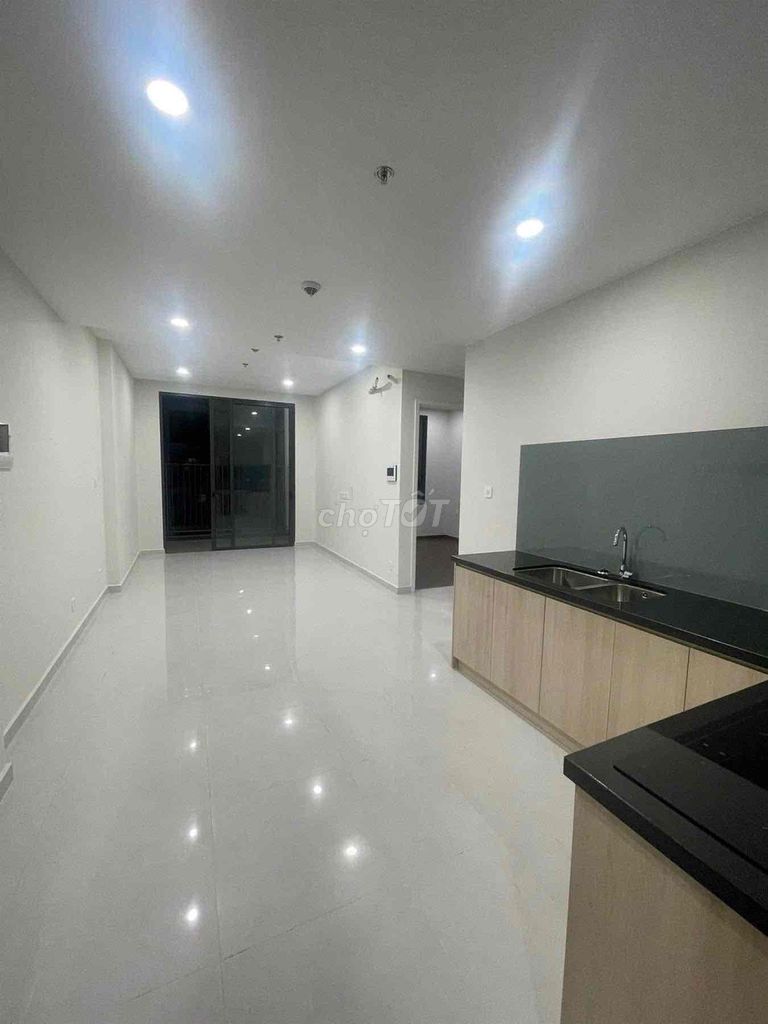 Căn hộ Emerald Golf View 55m² giá 5 triệu - Không gian sống thoáng đãng ngay trung tâm