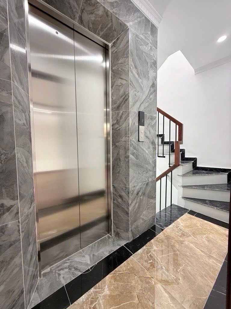 Nhà phố Định Công Thượng 34m² giá 10.15 tỷ - Thiết kế đẳng cấp, sẵn sàng vào ở!