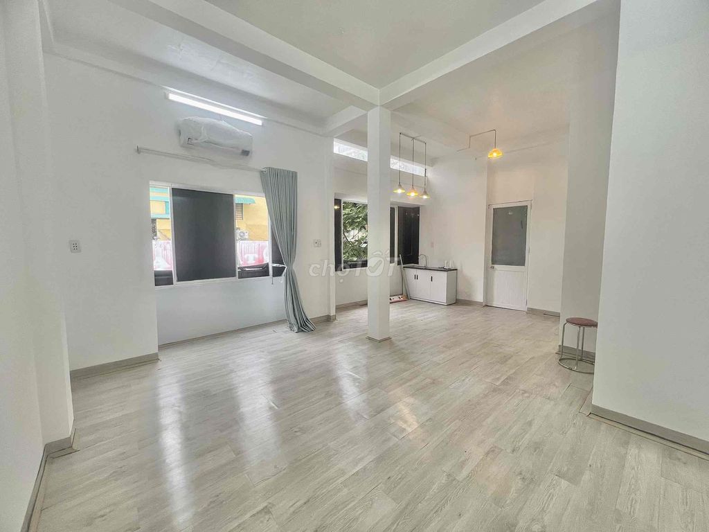 Cho thuê sàn kinh doanh mặt tiền Nguyễn Thiện Thuật Quận 3 40m² giá 7.8 triệu - Giá tốt, nhận bàn giao ngay!