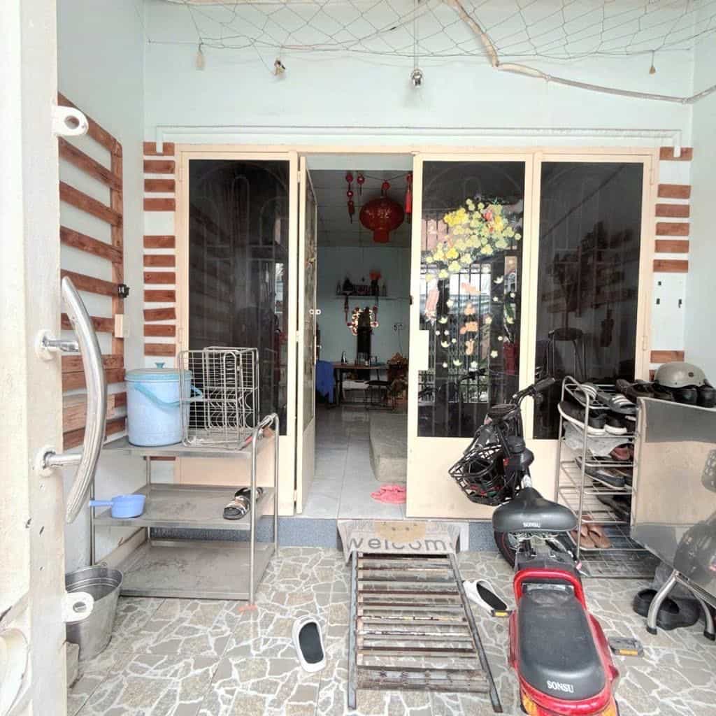 Nhà cấp 4 Phường Tân Thuận 65m² giá 4.8 tỷ - Tiềm năng phát triển cao!