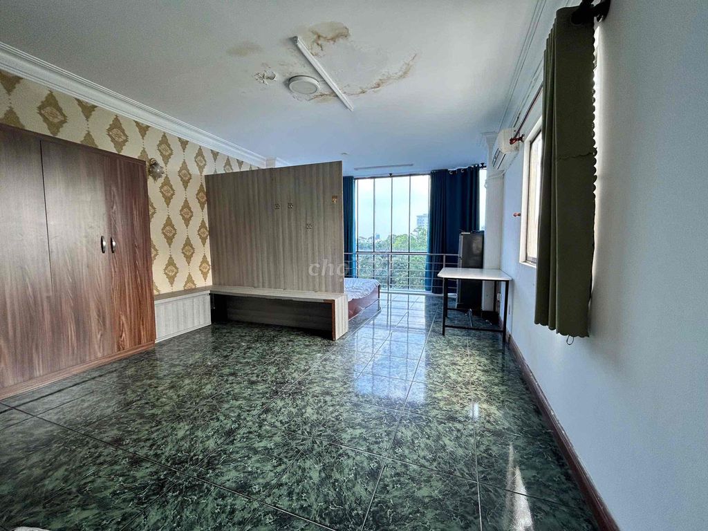 Căn hộ cho thuê quận 3, 30m² giá 6.3 triệu - View công viên Lê Văn Tám