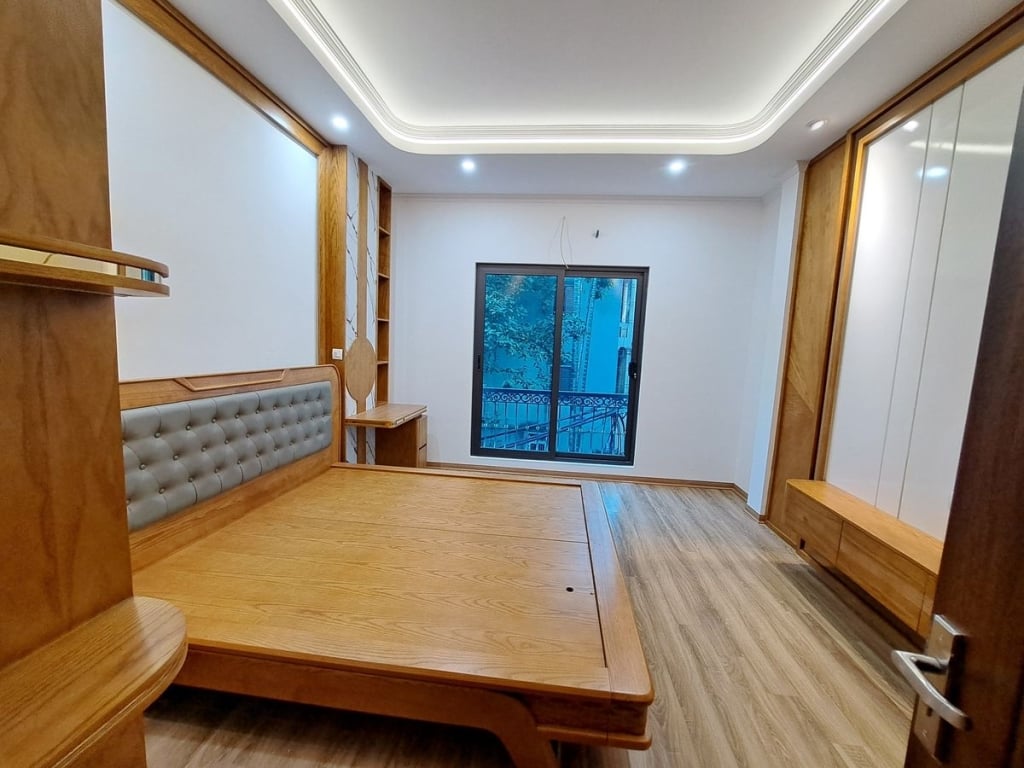 Nhà phố Khương Đình 55m² x 6 tầng thang máy - Đầu tư sinh lời, giá 13.5 tỷ!