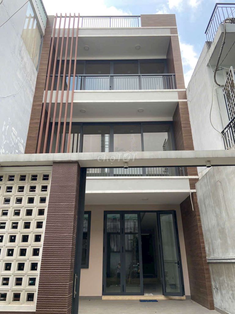 Nhà nguyên căn khu K300 Tân Bình 114m² giá 28 triệu - Không thể bỏ lỡ!