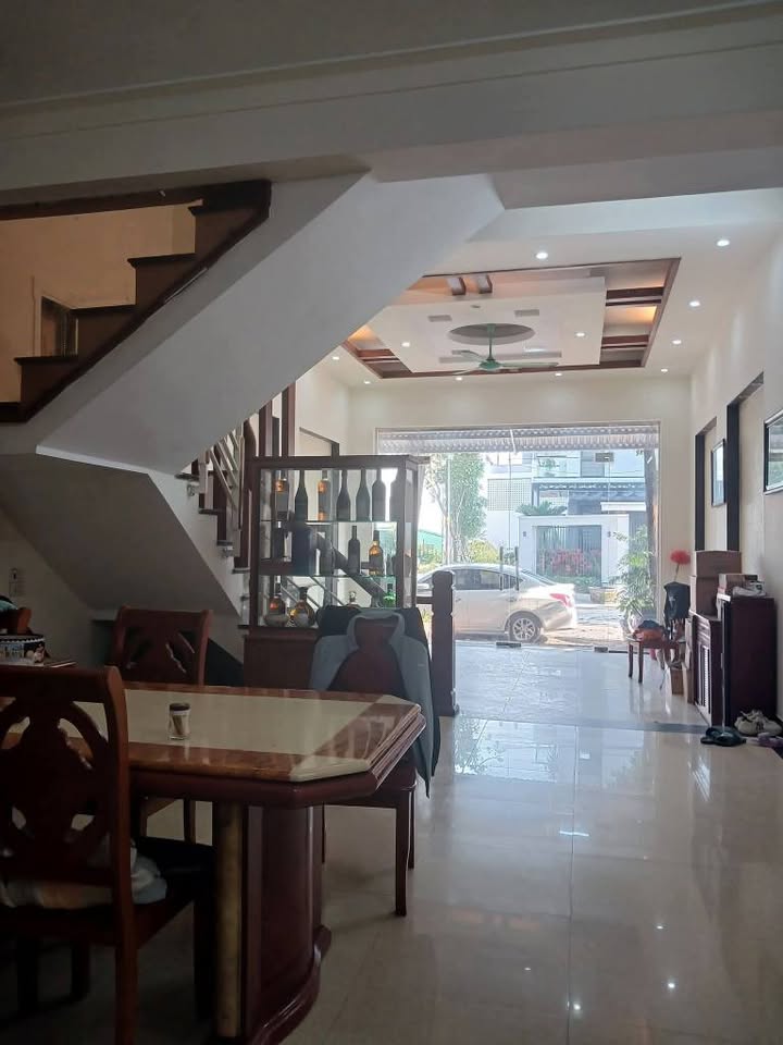 Nhà đẹp Hàm Rồng 70m² giá 4 tỷ - Hàng độc quyền, sẵn sàng vào ở!