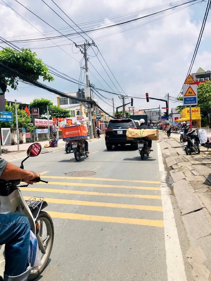 Đất thổ cư 458m² đường số 7 Long Trường giá 14 tỷ - Đầu tư sinh lời ngay!