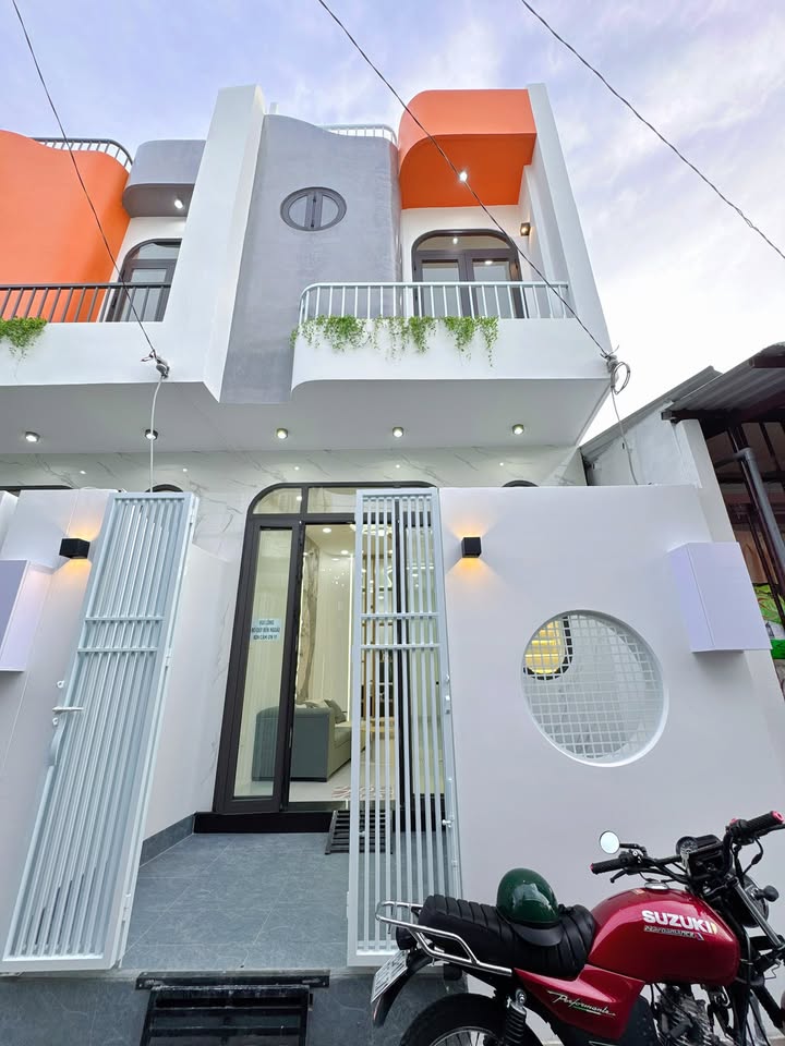 Nhà trệt lầu hẻm 6 Nguyễn Trãi, Cái Răng 40m² giá 2.49 tỷ - Đầy đủ nội thất!