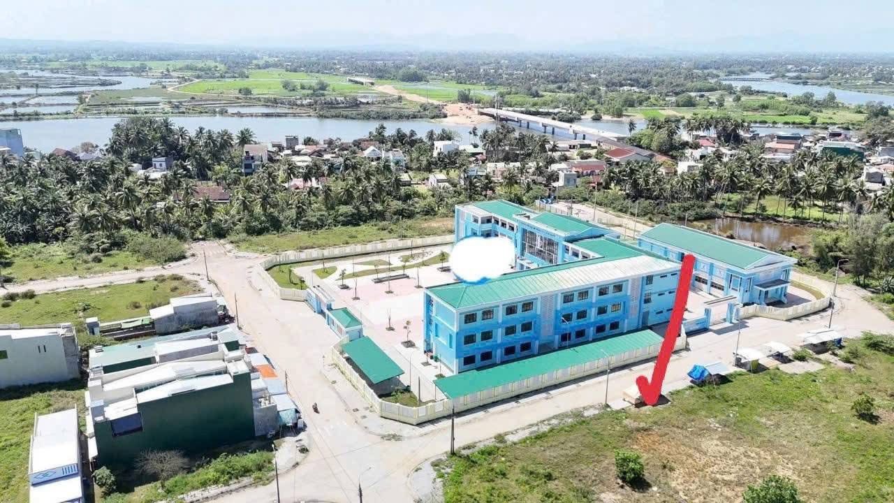 Đất thổ cư Nghĩa Phú, Quảng Ngãi 180m² giá 1.2 tỷ - Sổ hồng chính chủ, thương lượng ngay!