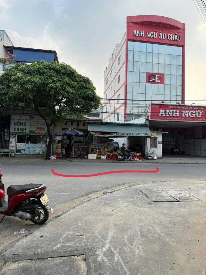 Nhà mặt tiền D22 KDC Vietsing, Thuận An 300m² - Đầu tư sinh lời tuyệt vời!