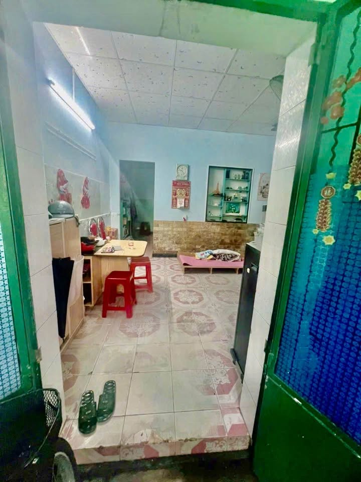 Nhà 2 tầng đường Trường Chinh, Cẩm Lệ, 63m² giá 2.58 tỷ - Gần mặt tiền thuận lợi!