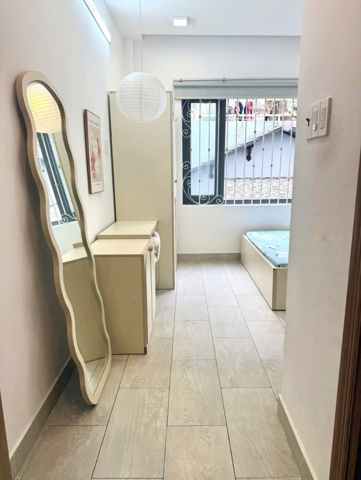 Phòng trọ cho thuê tại Nguyễn Thị Nhỏ, Tân Bình - Full nội thất, chỉ việc vào ở!