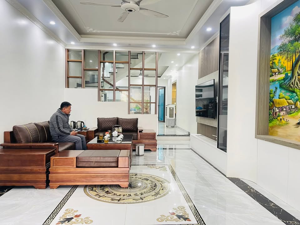 Nhà 2 tầng Hồng Thái, An Dương 103m² giá 4.1 tỷ - Tặng full nội thất sang trọng!