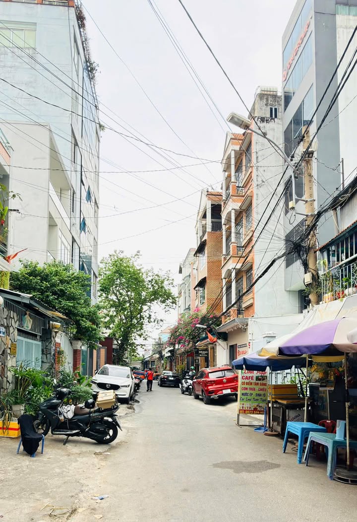 Nhà mặt tiền Gò Dầu, Tân Quý 126m² giá 15.5 tỷ - Khu VIP, an ninh tốt!