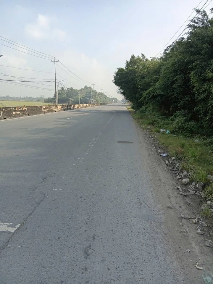 Đất mặt tiền Quốc Lộ 1A, Song Phú, Vĩnh Long 17.000m² - Cơ hội đầu tư sinh lời!