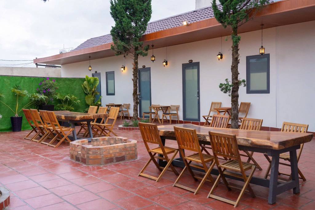 Villa Homestay mặt tiền Hoàng Văn Thụ Đà Lạt 540m² giá 35 tỷ - Đầu tư sinh lời ngay!