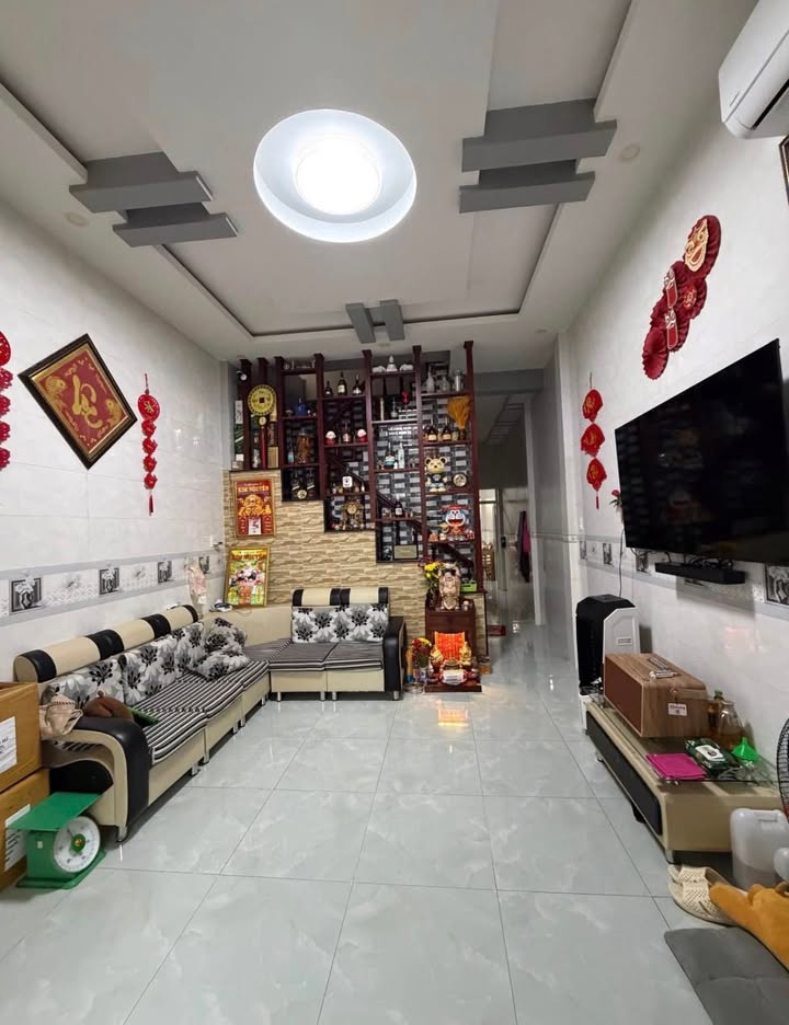 Nhà lầu Đồng Ngọc Sứ, Bình Thủy 84m² giá 3 tỷ - Chính chủ, thương lượng!