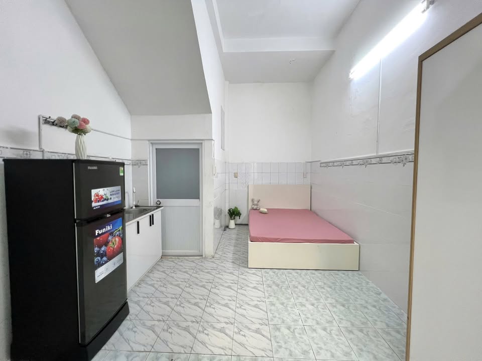 Phòng trọ cho thuê tại Cách Mạng Tháng 8, Quận 10 - Giá 4.4 triệu, Nội thất đầy đủ!