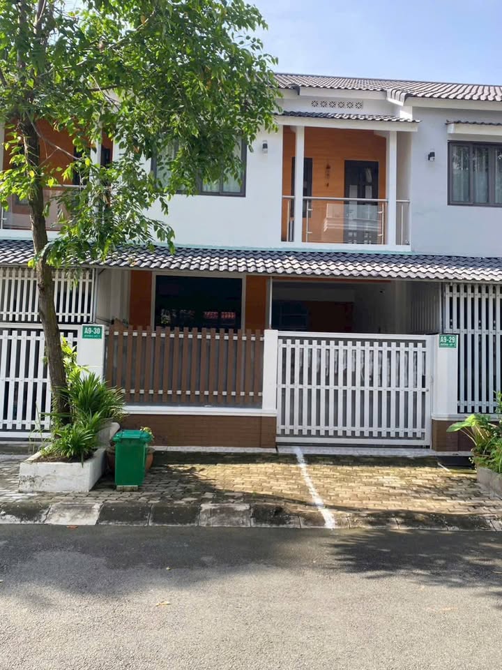 Nhà phố Cần Thơ 79m² giá chỉ 4.3 tỷ - Full nội thất sang trọng!