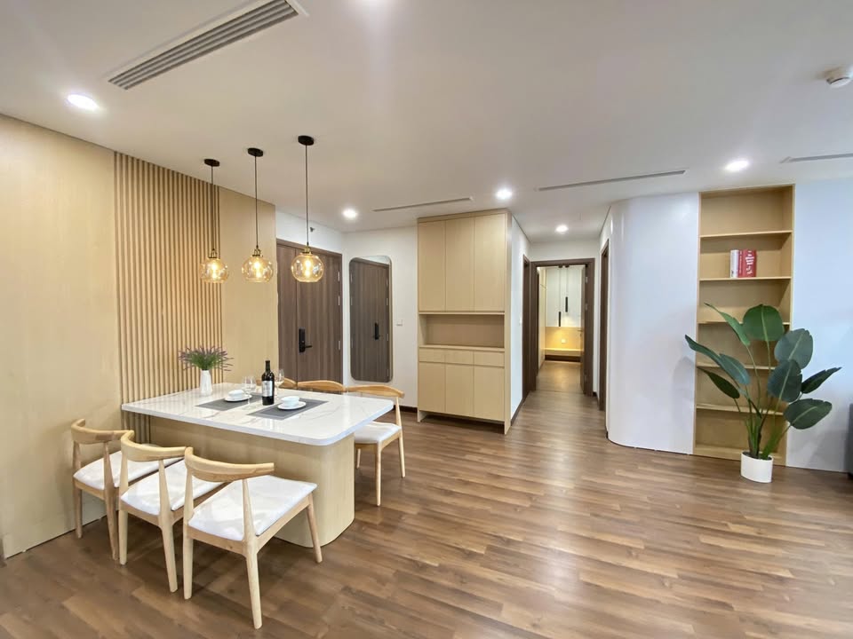 Căn hộ Vinaconex 7 Hàm Nghi 86m² giá 12 triệu - Nhận nhà ngay!