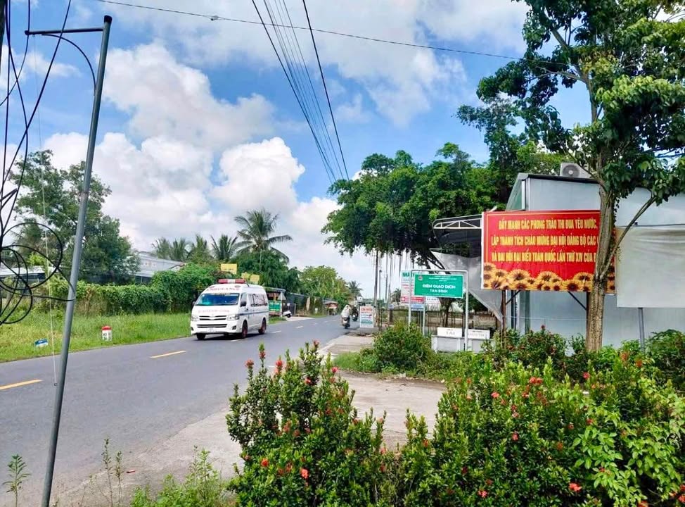 Đất nền Tân Quới, Tam Bình, Vĩnh Long 200m² giá 2.8 tỷ - Thương lượng nhẹ!