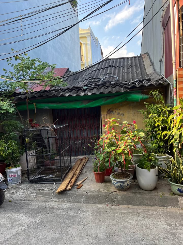 Bán lô đất 2 mặt ngõ ô tô Trại Chuối, Hồng Bàng 100m² giá chỉ 3.02 tỷ - Cơ hội đầu tư tuyệt vời!