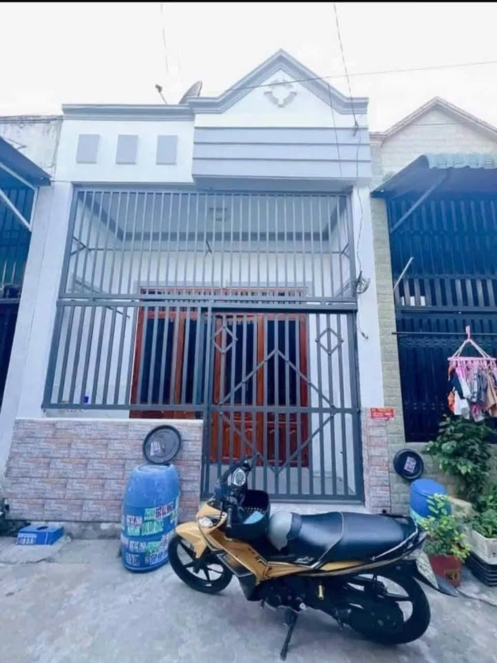 Nhà phố Tân Bình Dĩ An 48m² giá 1.35 tỷ - Sổ hồng chính chủ, thổ cư