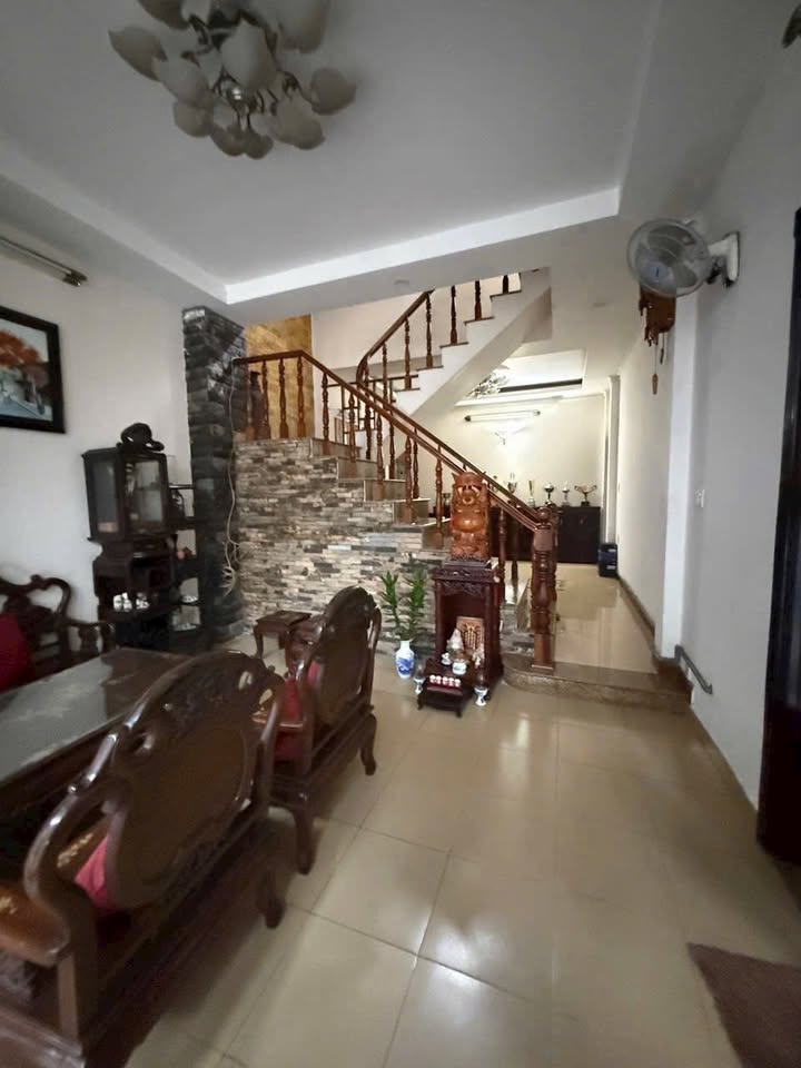 Nhà cho thuê hẻm Ba Vân, Tân Bình 56m² - Vị trí thuận lợi, giá chỉ 14 triệu!