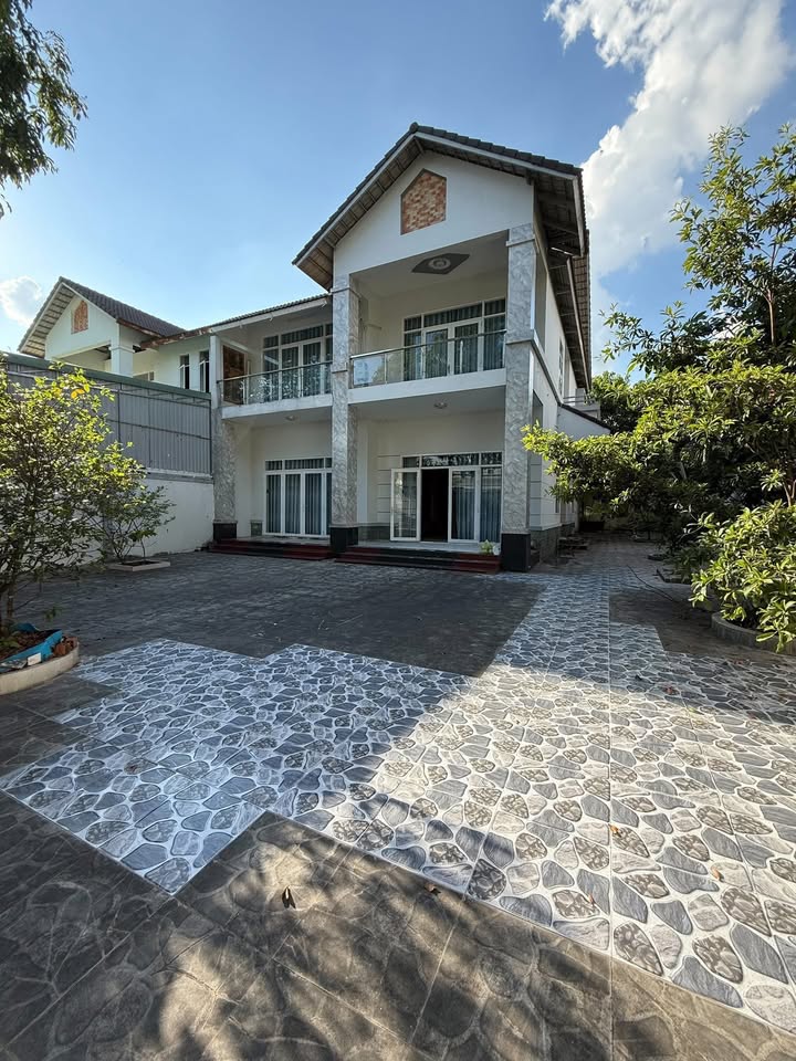 Biệt thự Cocoland Mỹ Phước 450m² giá 12 triệu - Không gian sống lý tưởng!