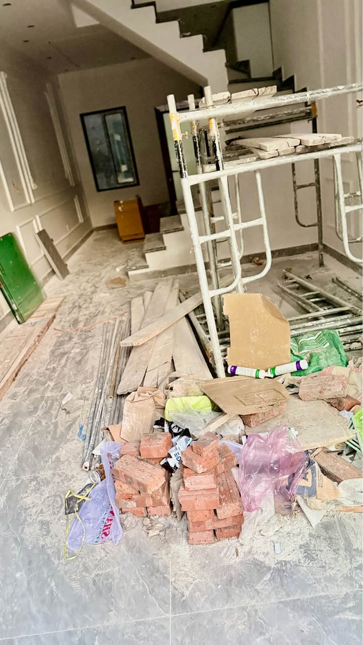 Nhà 3 tầng đường Lê Lợi, Hải Phòng 44m² giá 3.4 tỷ - Chính chủ, sổ hồng đầy đủ