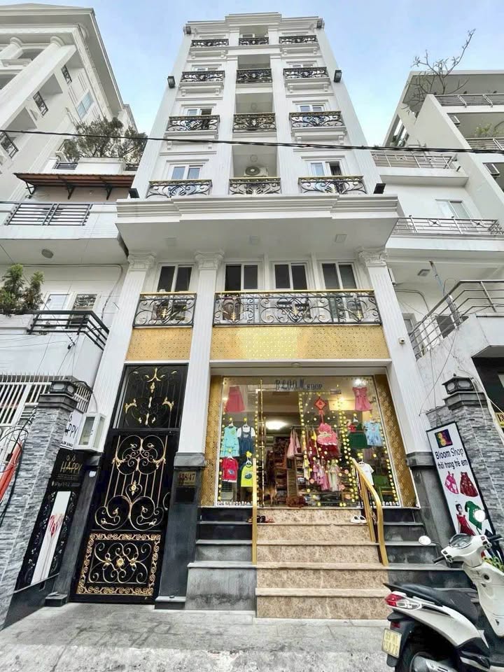 Căn hộ dịch vụ Nguyễn Trãi, Q5 - 106m² chỉ 39.98 tỷ - Đầu tư sinh lời ngay!