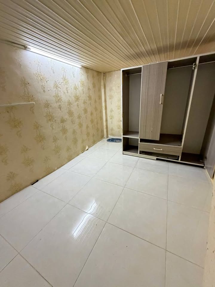 Nhà riêng Tô Hiến Thành, quận 10, 12.6m² giá 2.6 tỷ - Chính chủ bán gấp!
