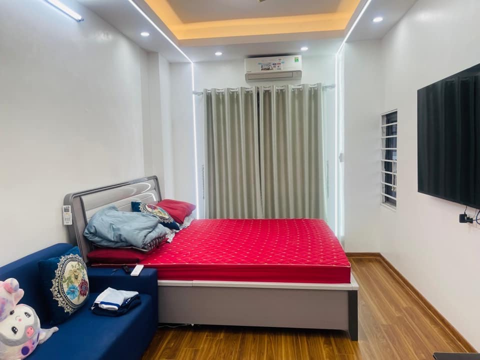Nhà riêng Thạch Bàn Long Biên 32m² giá 4.6 tỷ - Thiết kế đẹp, ở ngay!