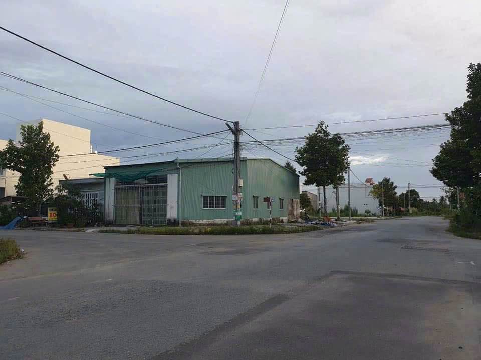 Cặp nền góc 2 mặt tiền KDC Hồng Loan, Cần Thơ 196m² giá 8.8 tỷ - Đầu tư sinh lời ngay!