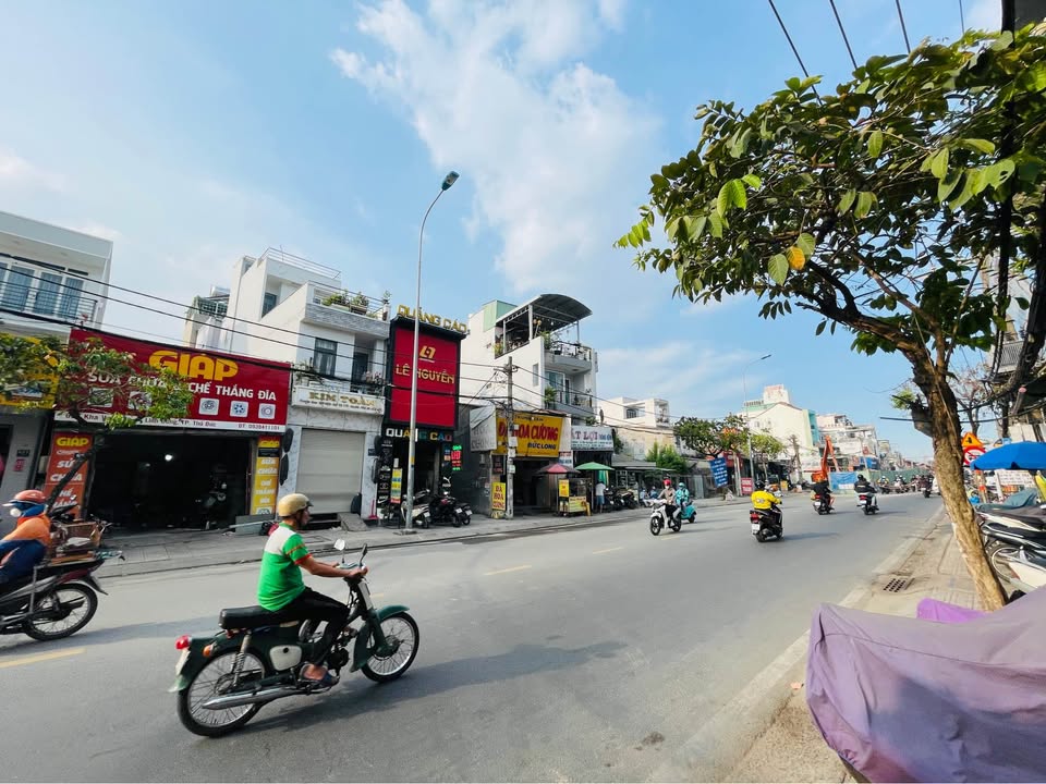 Đất mặt tiền Kha Vạn Cân, Dĩ An 52m² giá 3.8 tỷ - Tiềm năng tăng giá mạnh mẽ!