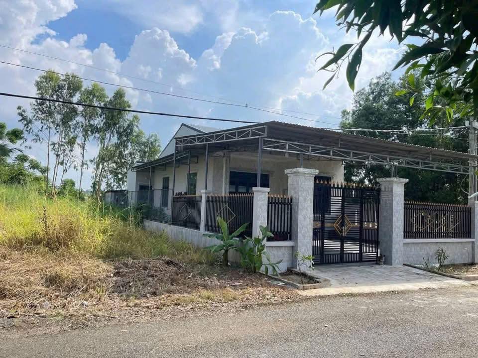 Đất nền Suối Cam, Đồng Xoài 2900m² giá chỉ 870 triệu - Cơ hội đầu tư hấp dẫn!