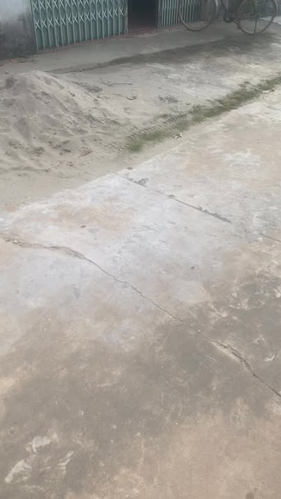 Đất thổ cư Hồng Giang 400m² giá thỏa thuận - Mặt tiền 10m, gần quốc lộ 31!