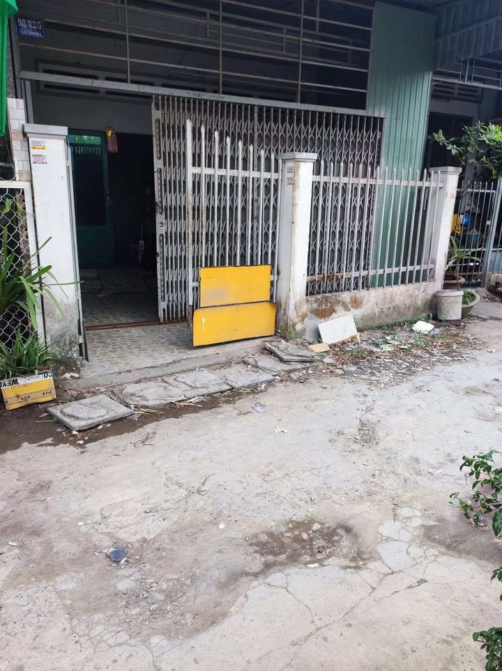 Nhà cho thuê 70m² tại hẻm liên tổ 6789, Mỹ Hòa - Giá chỉ 2.5 triệu/tháng!