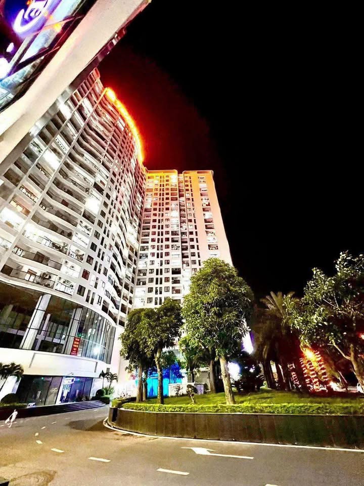 Căn hộ 3 phòng ngủ Tòa Tecco Diamond, Thanh Trì, 15 triệu - Full nội thất sang trọng!