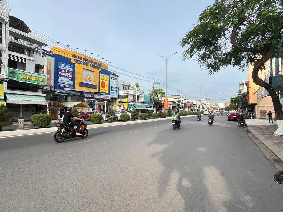 Đất kinh doanh 2 mặt tiền đường 23/10, xã Vĩnh Hiệp, Nha Trang 80.8m² giá 7.5 tỷ - Cơ hội đầu tư sinh lời!