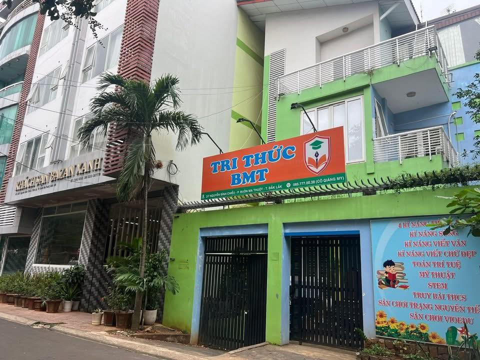 Cho thuê nhà nguyên căn mặt tiền đường Nguyễn Đình Chiểu 17 triệu - Kinh doanh thuận lợi!