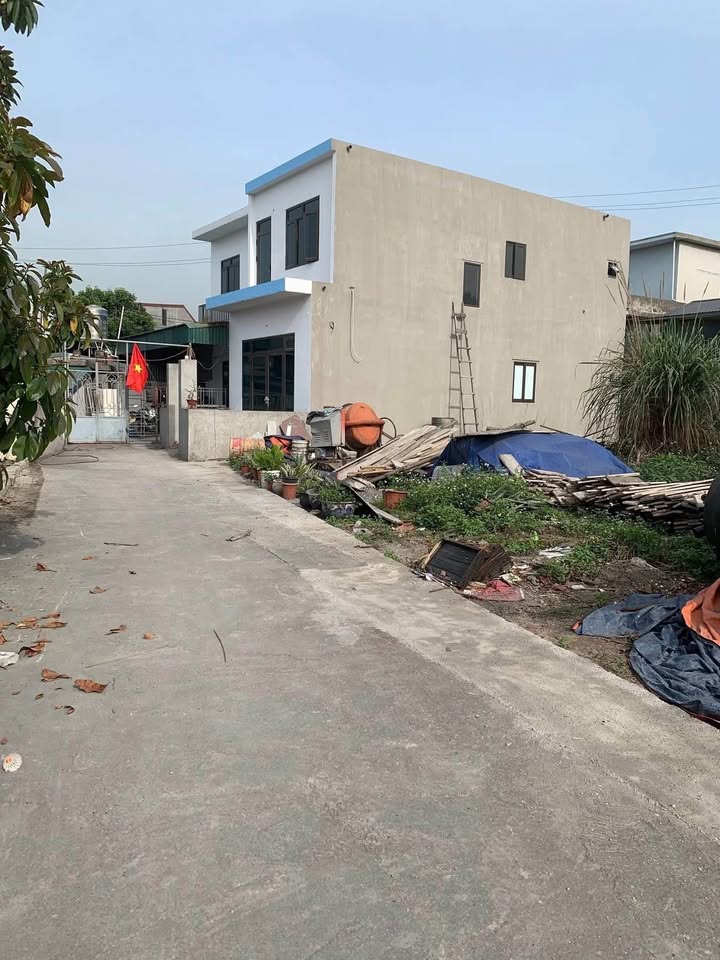 Nhà 2 tầng mới xây tại Cẩm Phú, 73m² chỉ 1.25 tỷ - Sổ hồng chính chủ!