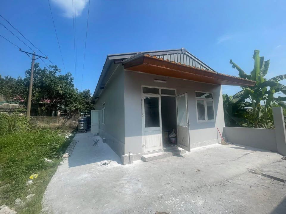 Nhà cấp 4 Cẩm Phú 95m² giá chỉ 600 triệu - Ngõ xe máy, trung tâm quận 6!